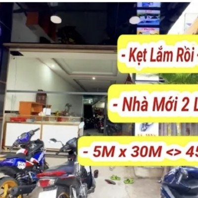 nhà 450m2 DTS, có mặt tiền trên trục đường chính 16m kinh doanh đa ngành,thuộc Thuận An Bình Dương